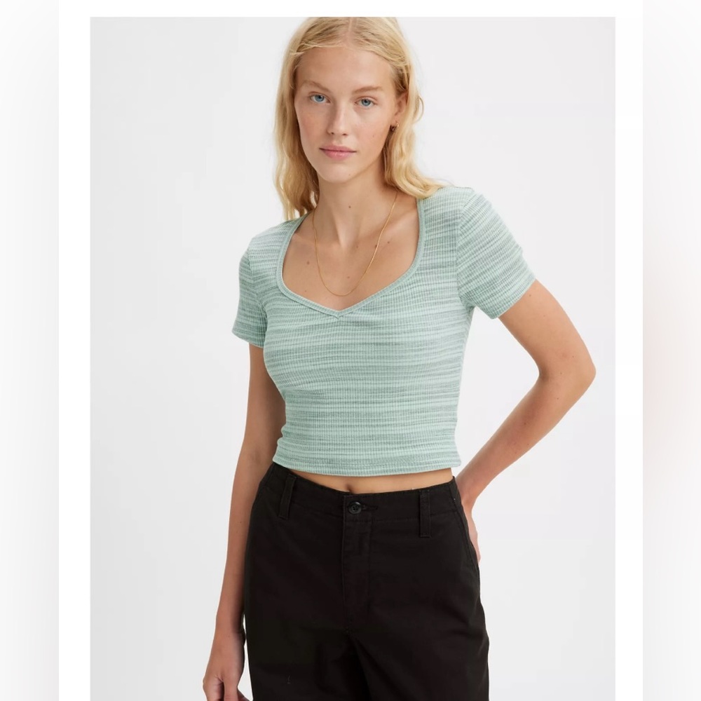 LEVI’S Carrie Sweetheart Top NewWithTag